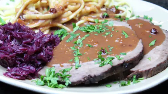 Sauerbraten Rezept - So gelingt der Klassiker perfekt