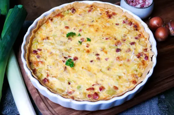Quiche backen - So gelingt sie perfekt & knusprig